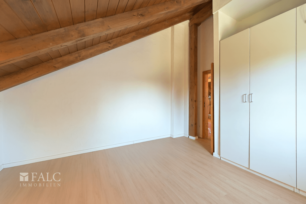 Schlafzimmer DG