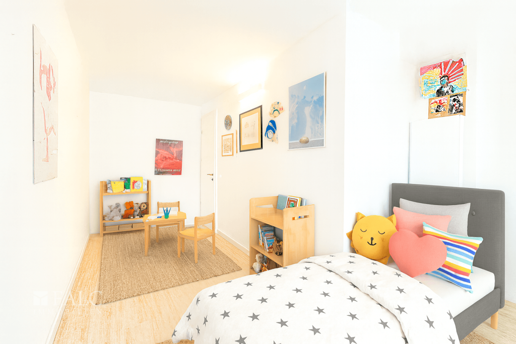 Einrichtungsbeispiel Büro/Kinderzimmer  2.OG
