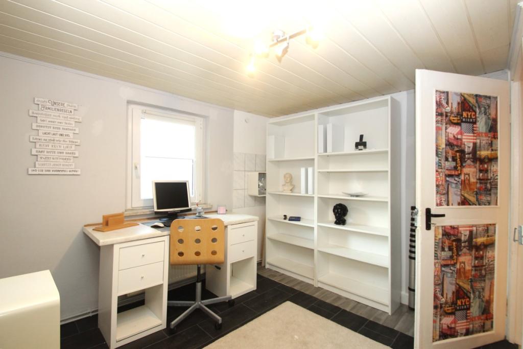 Das Durchgangszimmer könnte ...