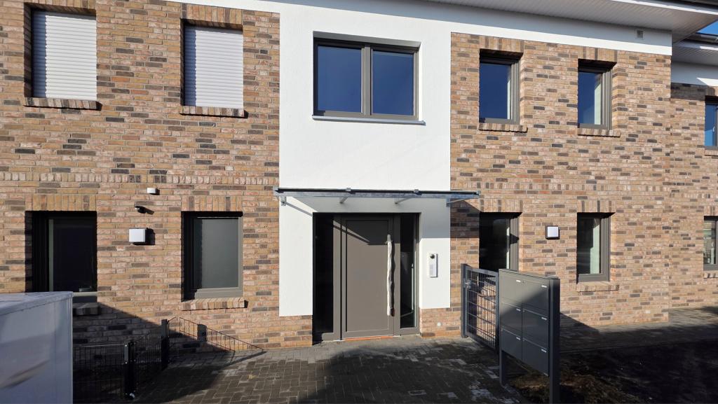 Erstbezug! - Schicke 2-Zimmer-Oberwohnung mit Balkon - Foto 5