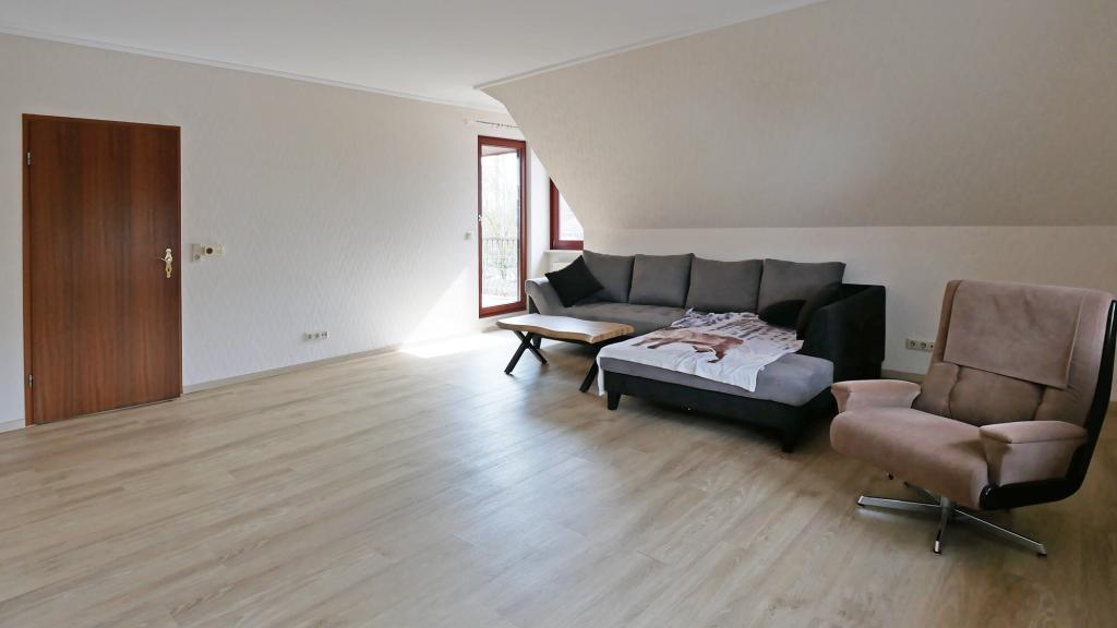 Einzelperson für Citywohnung gesucht! 2,5 ZKB mit Südbalkon - Foto 2