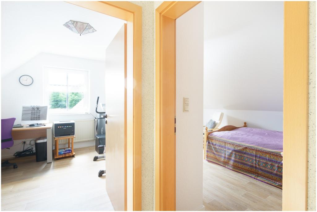 erstes und zweites Schlafzimmer