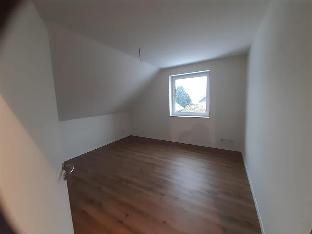 ***3 Zimmer Dachgeschosswohnung*** - Foto 1