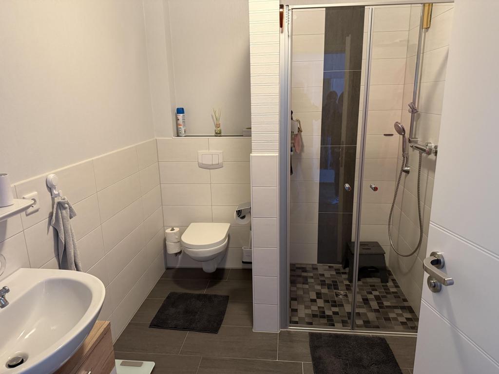 ***Komfortable 60 m² Wohnung im Erdgeschoss mit Terrasse*** - Photo 4