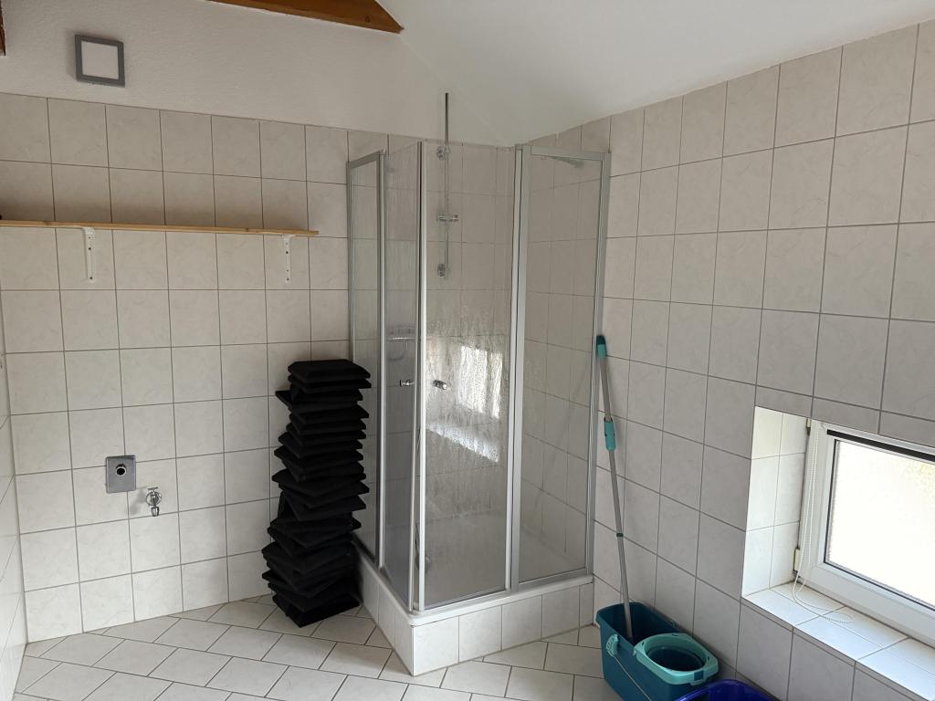 ***Gemütliche Single-Wohnung auf zwei Etagen im Dachgeschoss*** - Photo 5