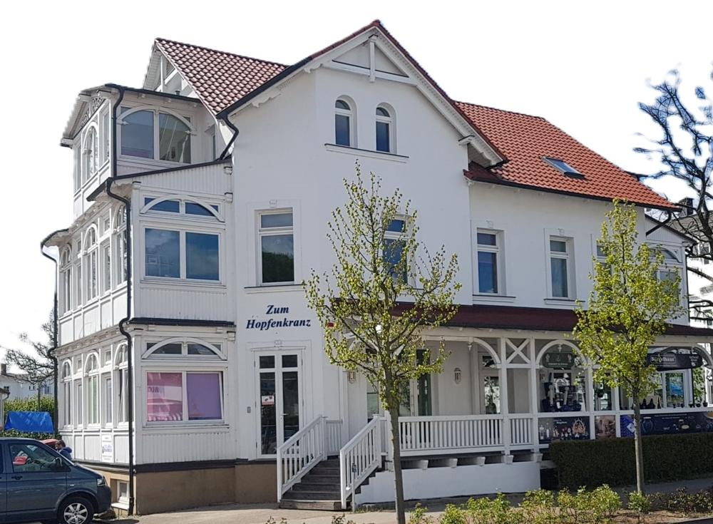Straßenansicht