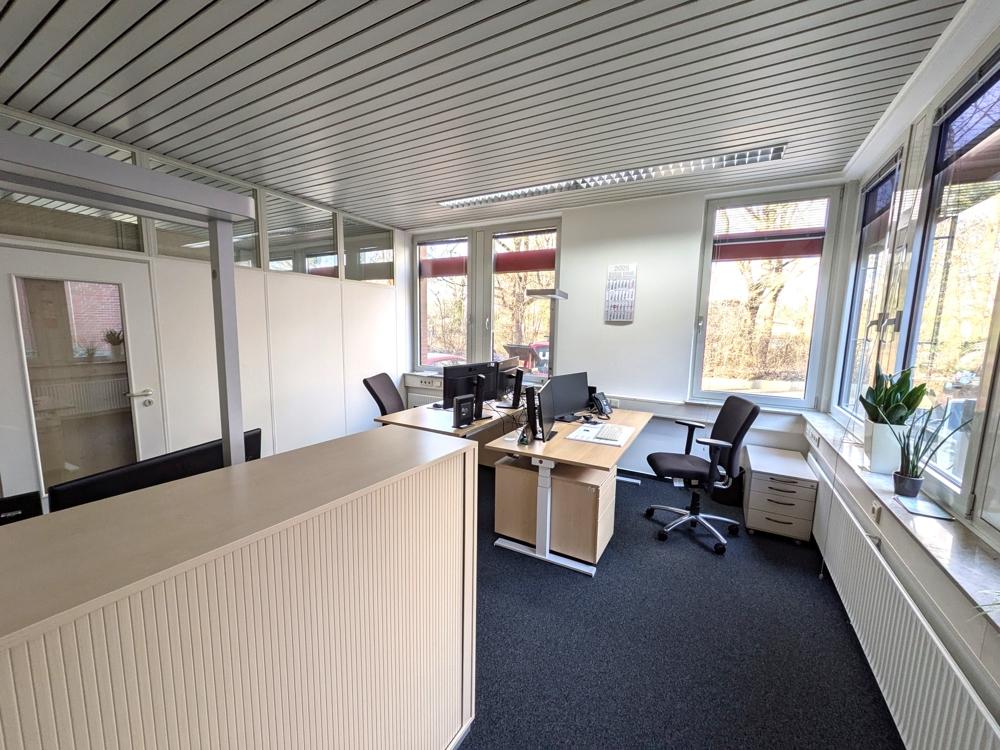 Büro 4