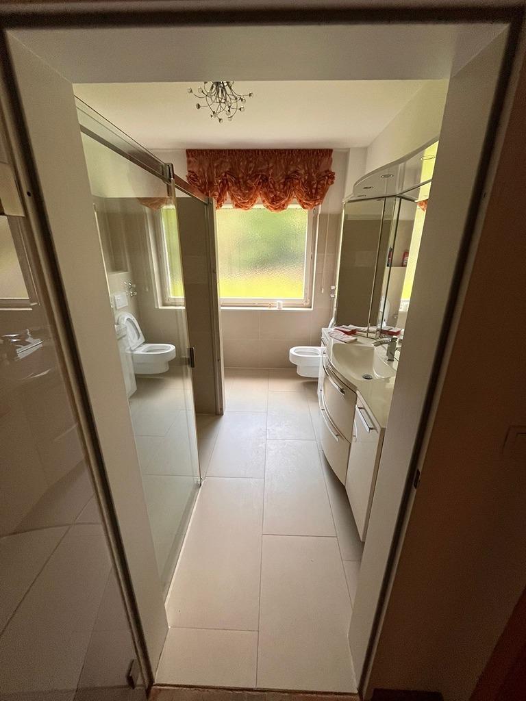 Badezimmer.jpeg