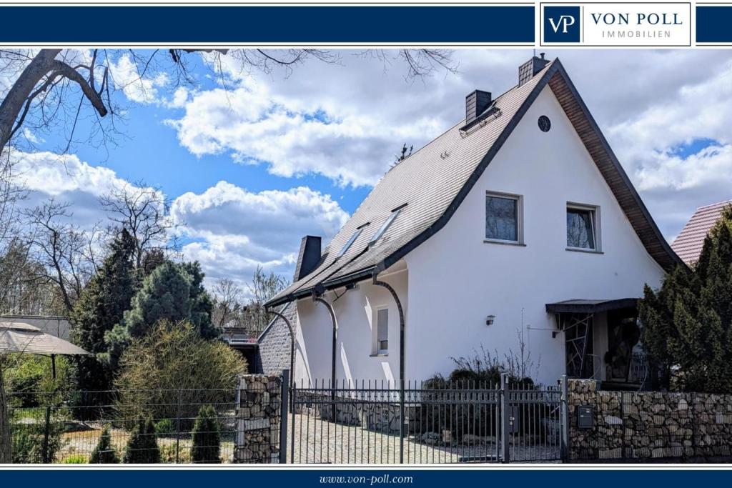 VON POLL IMMOBILIEN