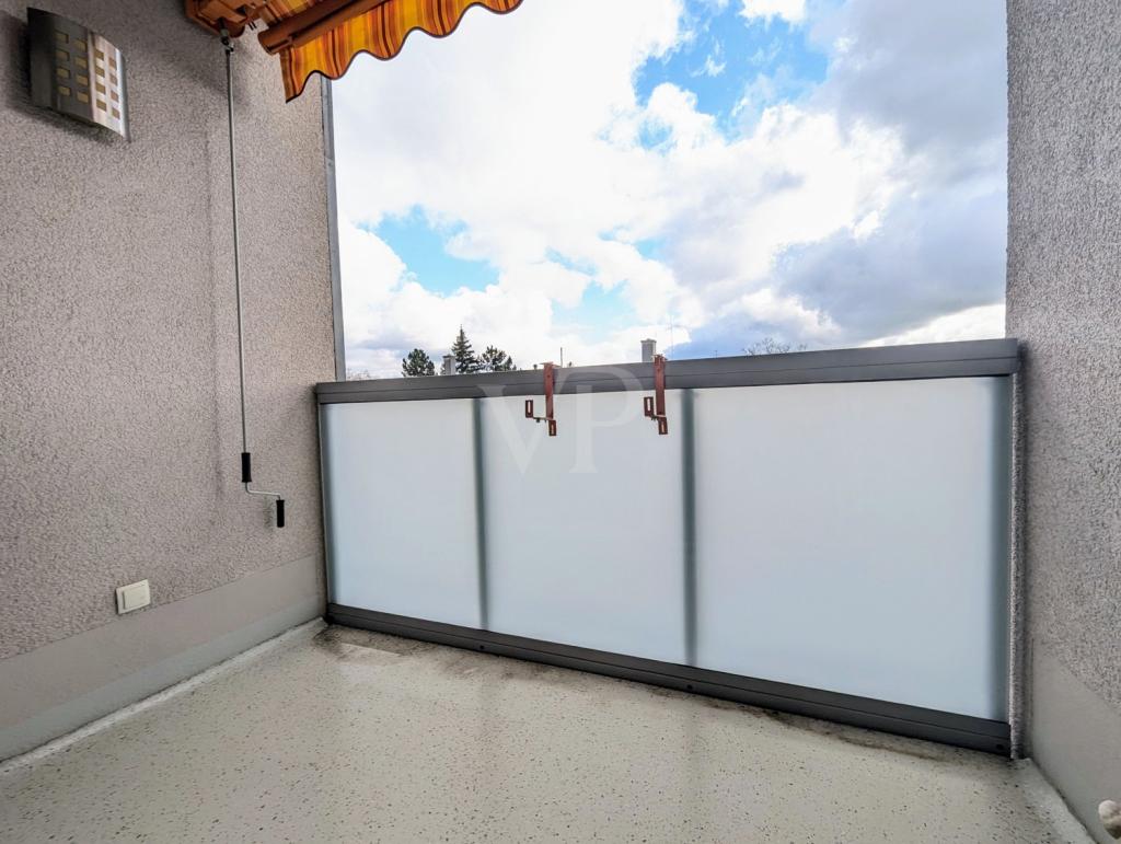BALKON WOHNZIMMER