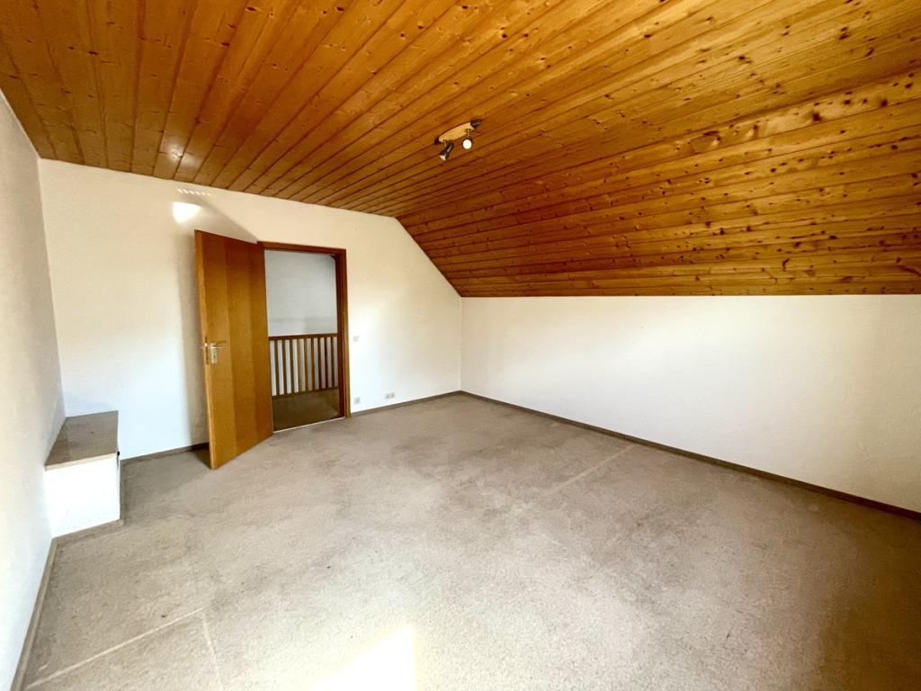 Schlafzimmer III
