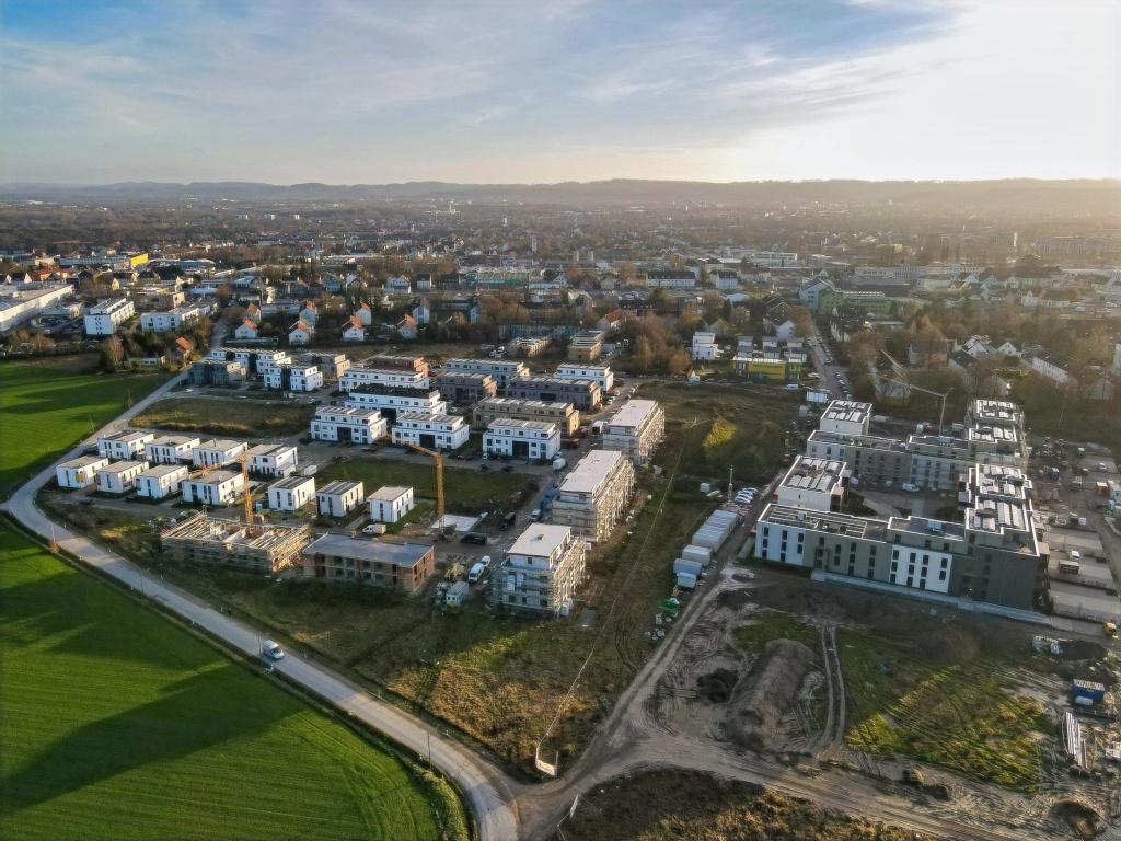 Lebensqualität im Neubaugebiet "Grünheide" - Stadtnah wohnen - im Grünen leben! - Foto 5