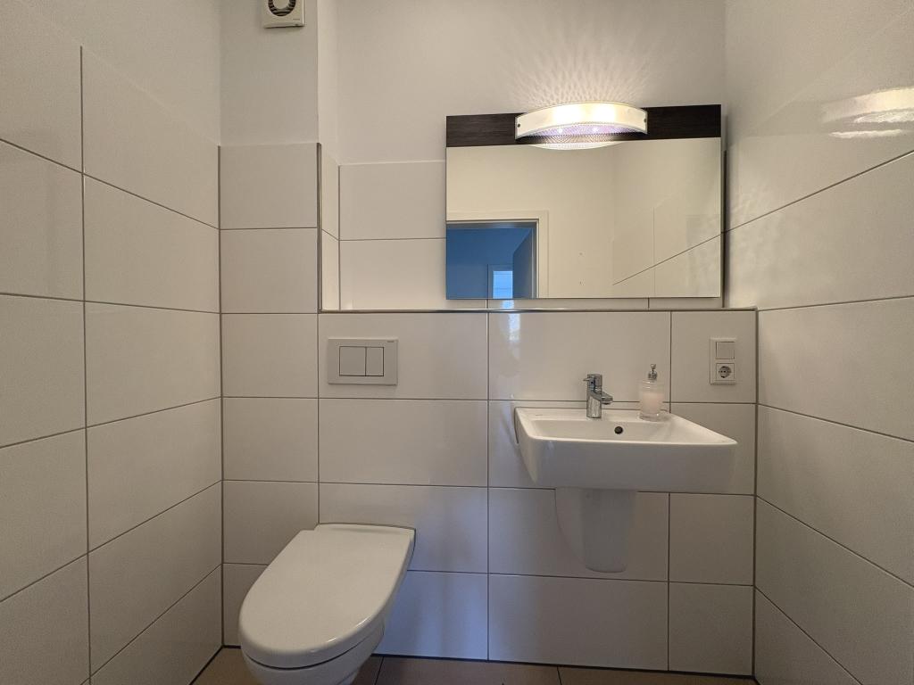 Penthouse mit sonniger Dachterrasse nahe der Innenstadt von Gütersloh - Foto 4