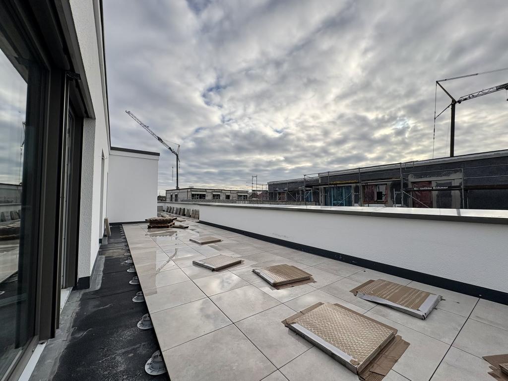 Stilvolle 4-Zimmer-Neubauwohnung mit großzügiger Dachterrasse in Gütersloh-Kattenstroth - Foto 4