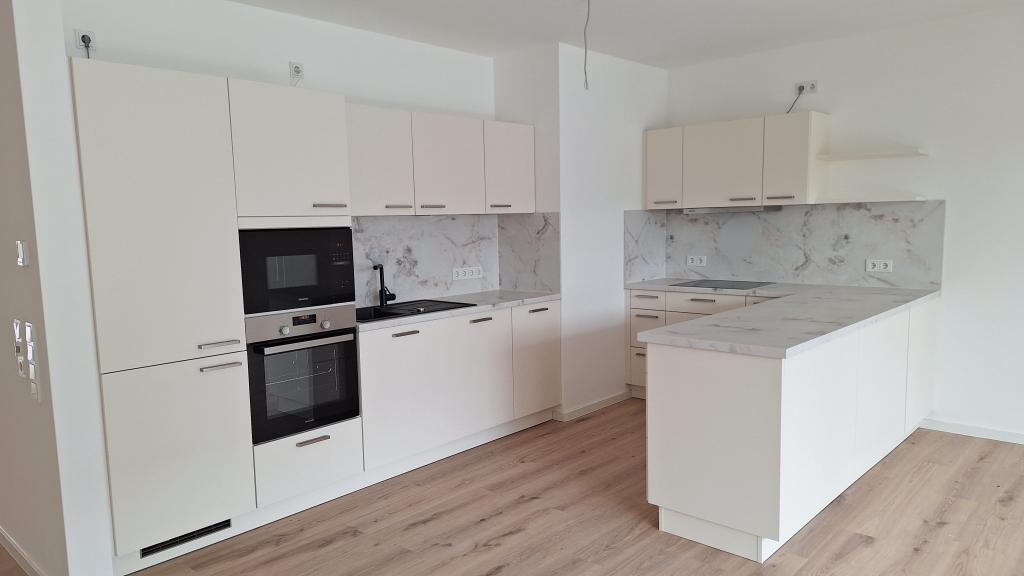 Moderne 2-Zimmer-Neubauwohnung mit Balkon im 1. Obergeschoss - Foto 2