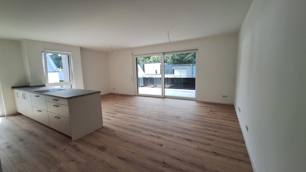 Moderne 3-Zimmer-Neubauwohnung mit Balkon im 2. Obergeschoss - Foto 1