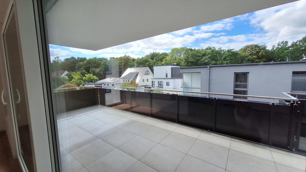 Moderne 3-Zimmer-Neubauwohnung mit Balkon im 2. Obergeschoss - Foto 4