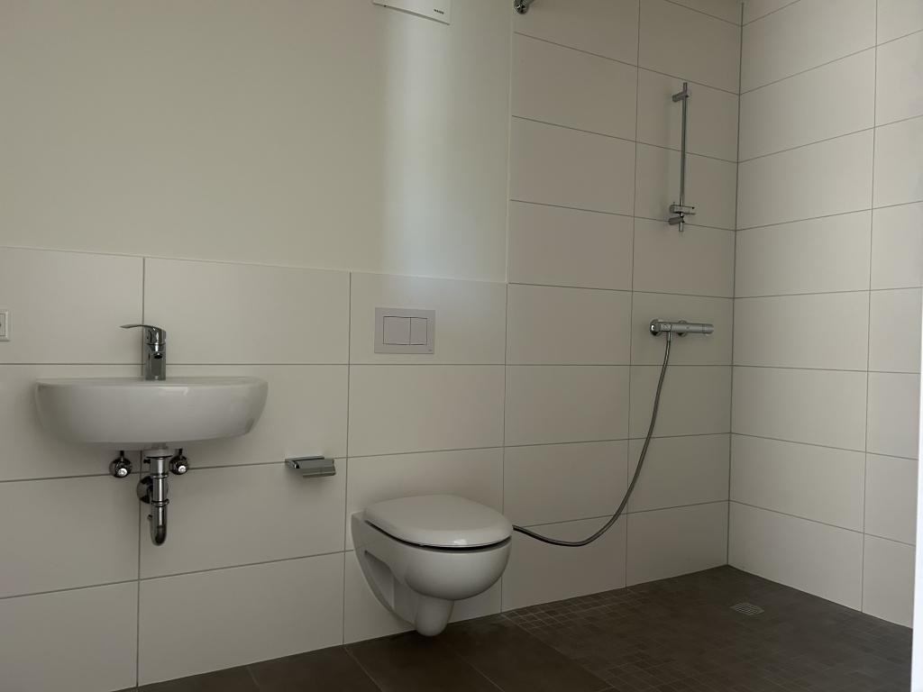 Lebensqualität im neuen Wohnquartier "Grünheide" - Stadtnah wohnen und im Grünen leben! - Photo 2