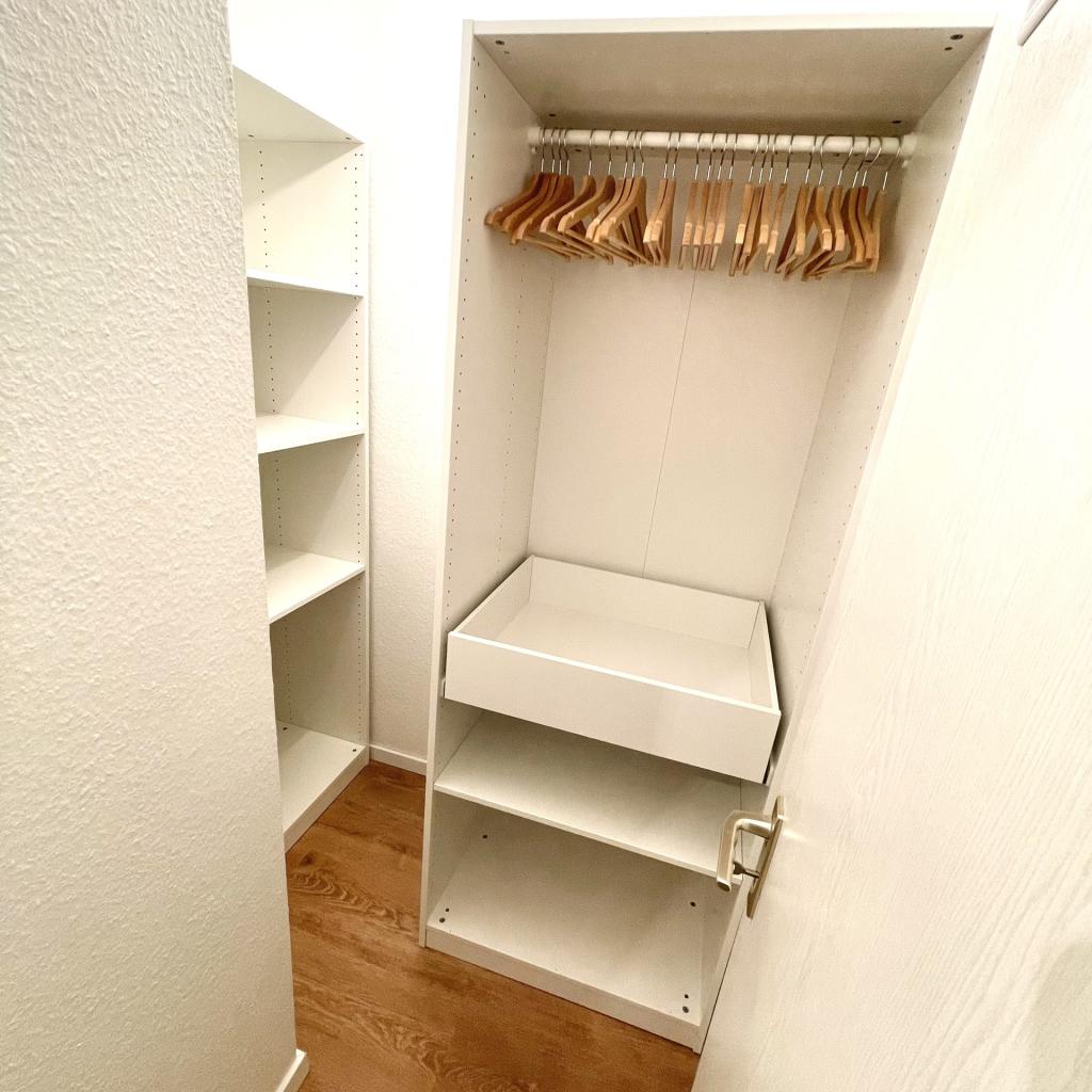 Begehbarer-Kleiderschrank
