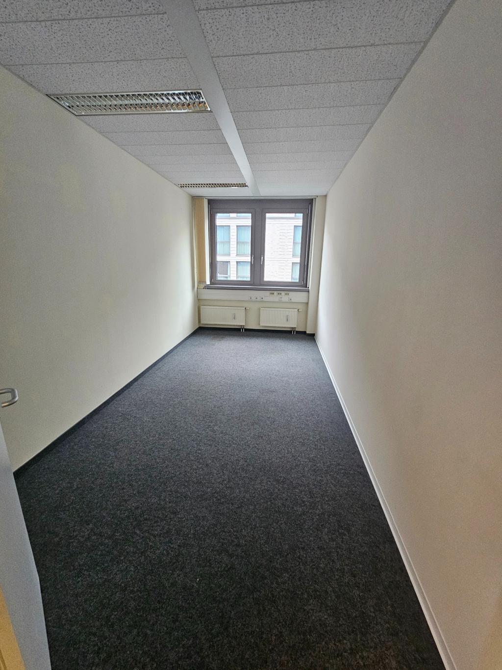 496bcd5e-6c01-4137-b7da-58df5d409cb3.jpg