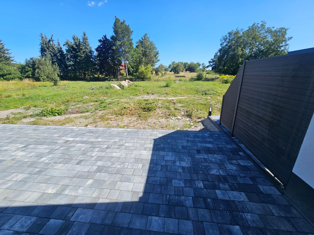 Erstbezug! Bj. 2025, Niedrigenergiehaus - Privatoase mit eigenem Garten und nah am Goitzschesee - Photo 3