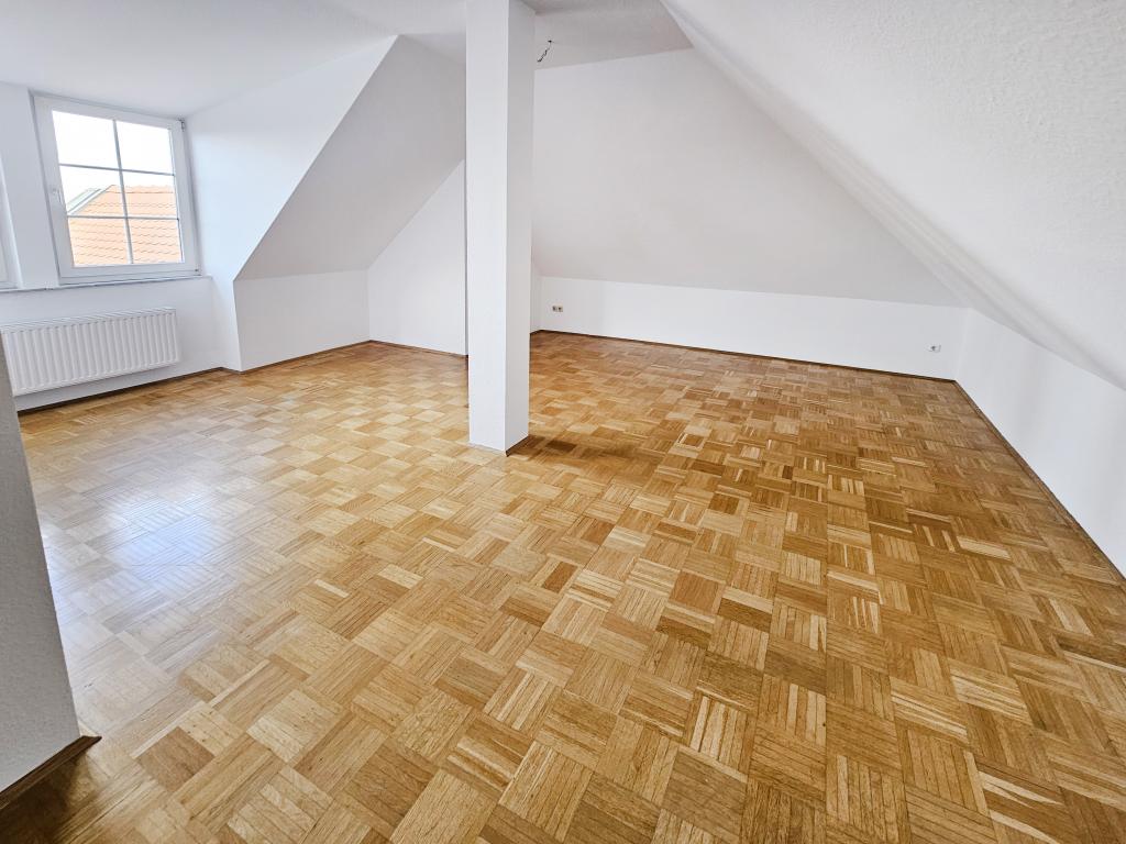 Wohnen am Rosental; 3-Raum-Maisonettewohnung, Terrasse, Lift - Photo 5