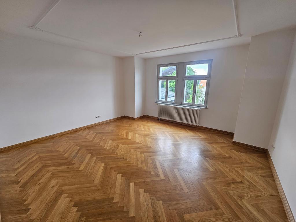 2009 san. 5-R-DG-Maisonette-Whg. mit TOP Lage & Ausstattung! Kamin, EBK, 3 Bäder, Terrasse, Carport - Foto 4