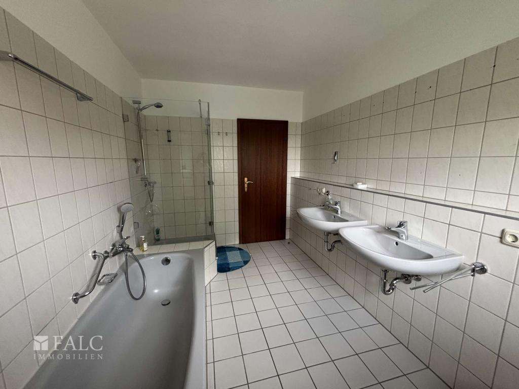Badezimmer 1