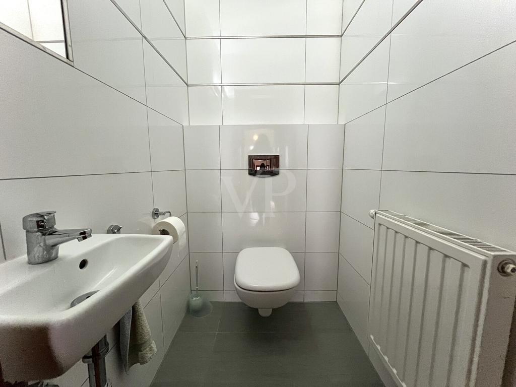 Helles Gäste-WC