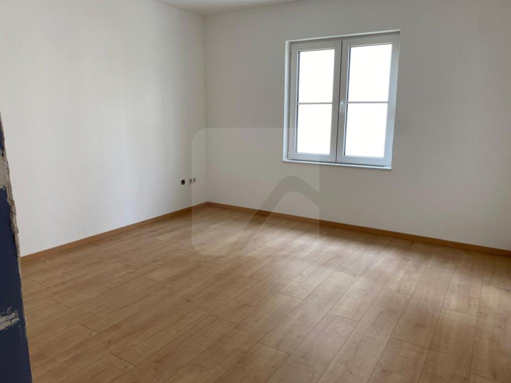 Lüdenscheid: Erstbezug nach Sanierung – Moderne 2-Zimmer-Wohnung im EG mit Balkon & Fußbodenheizung - Foto 5