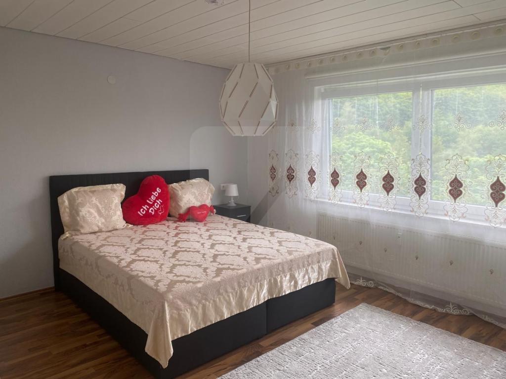 Lüdenscheid: Ansprechende 3-Zimmer-Wohnung mit Balkon in guter Wohnlage "Im Hasley" - Photo 3