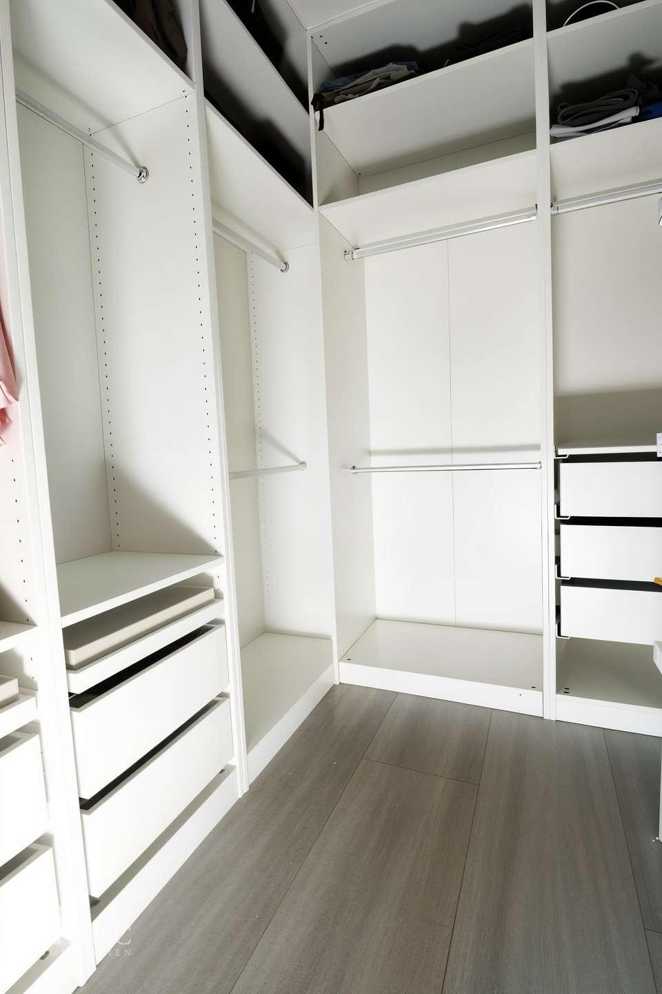 begehbarer Kleiderschrank