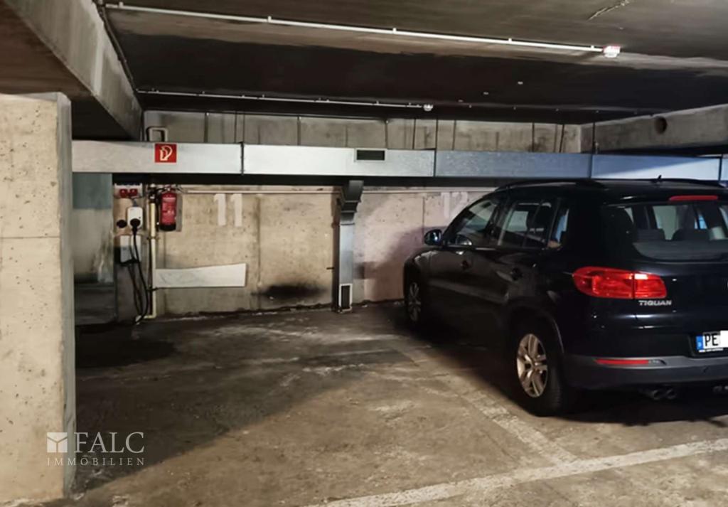 Tiefgaragenstellplatz