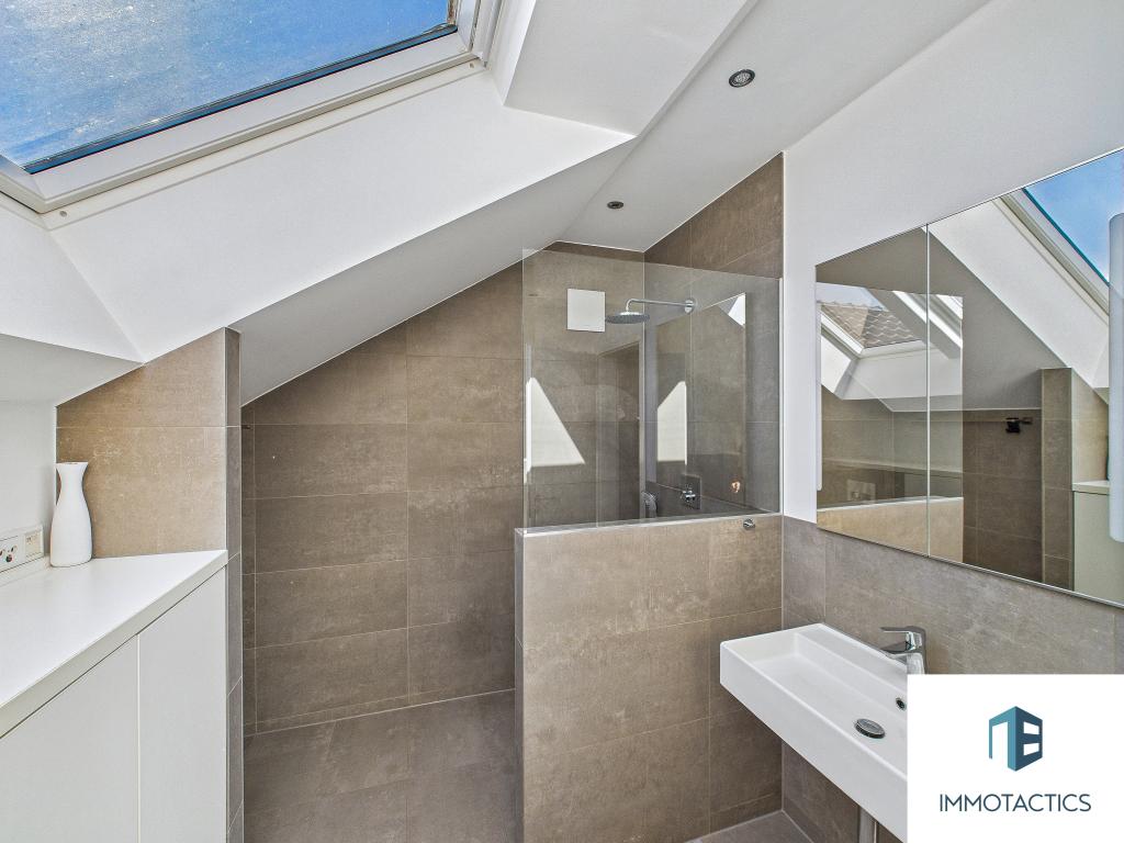 Badezimmer DG 
