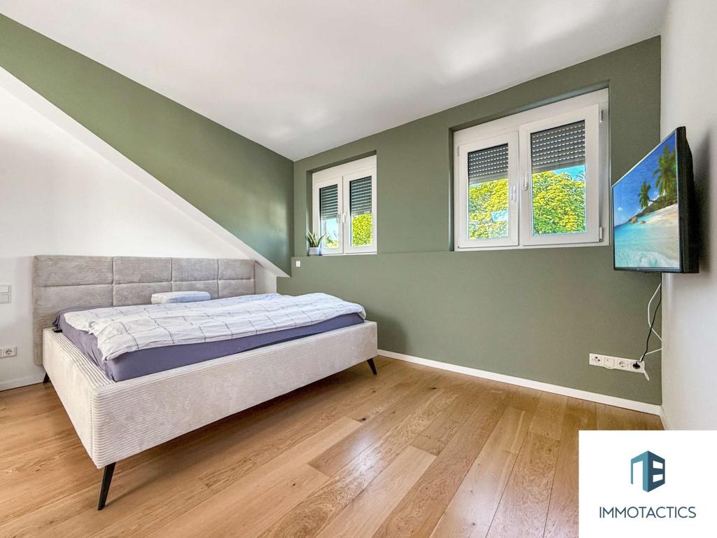 Schlafzimmer DG 