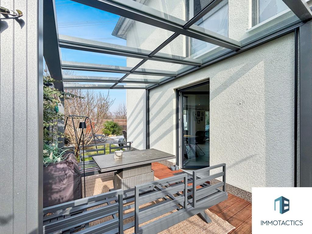 überdachte Terrasse
