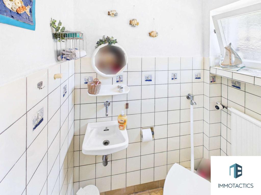 Gäste-WC EG