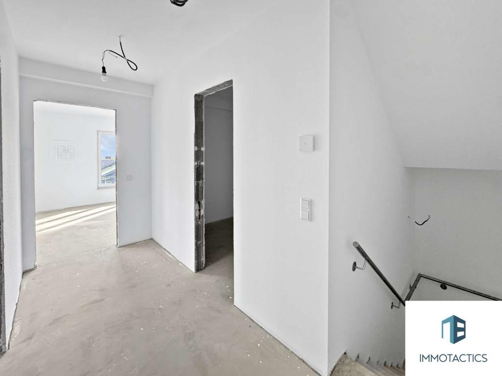 Treppenabgang und Diele