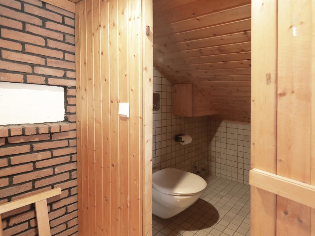 WC Spitzboden