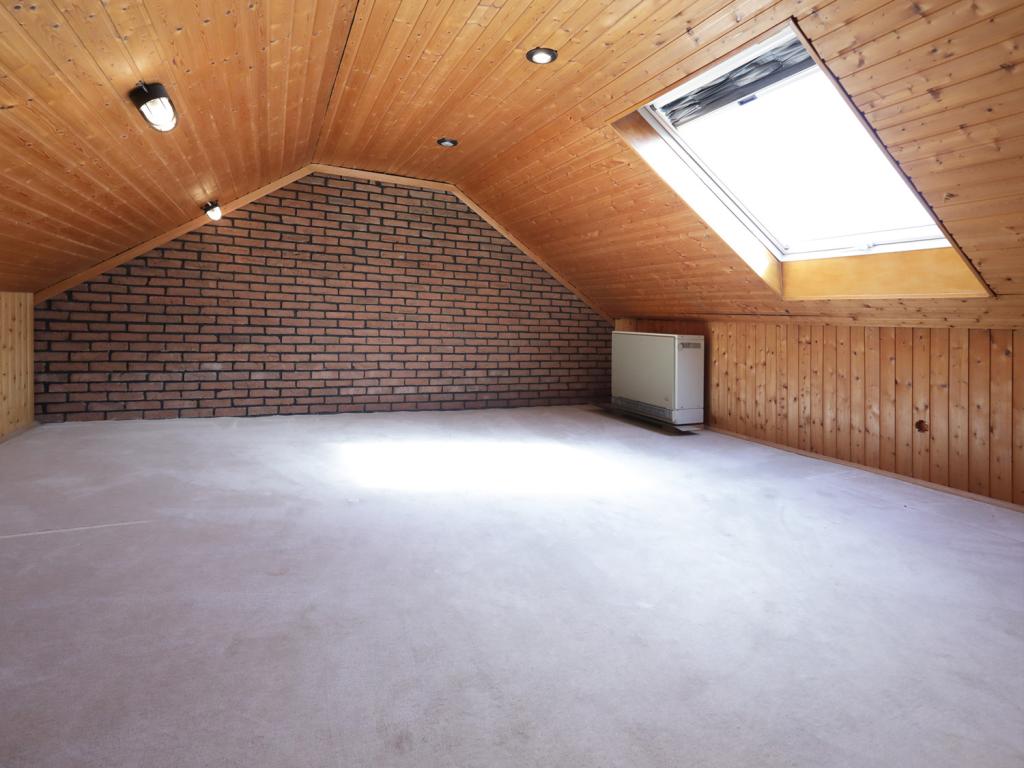 Hobbyraum Spitzboden