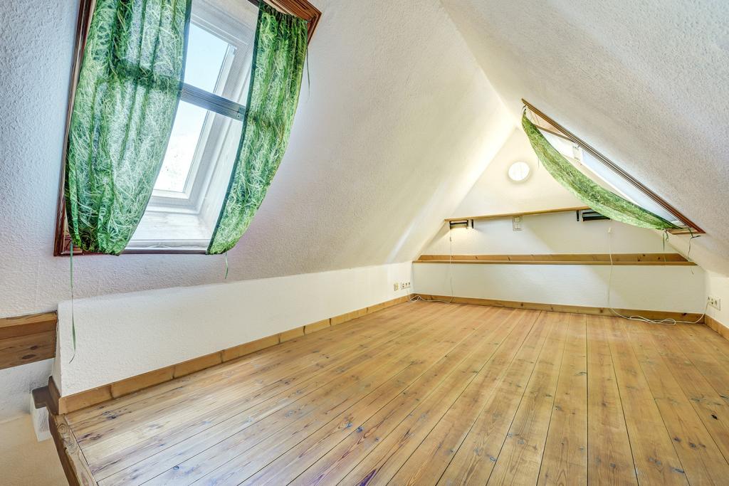 Spitzboden - wohnraumähnlich ausgebaut