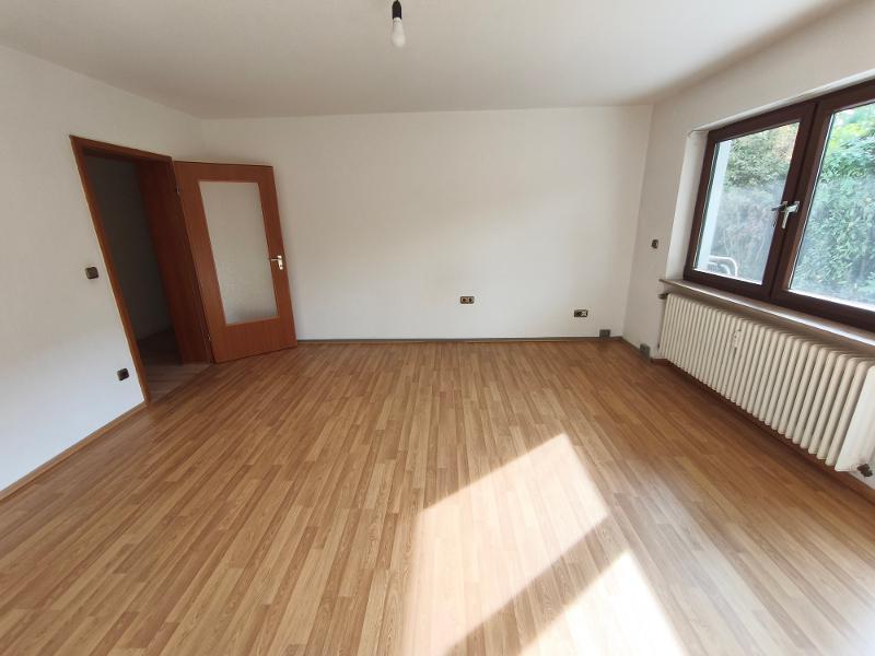 EBENERDIGE 2-Zi. Wohnung mit Garten in Adelsdorf OT - Foto 1
