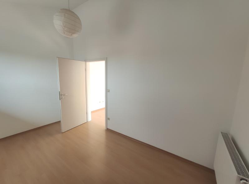 Schlafzimmer Bild 3