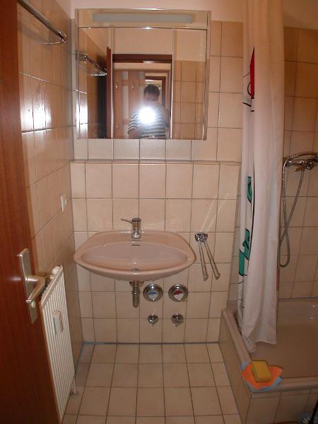 Bad mit Dusche Bild 4