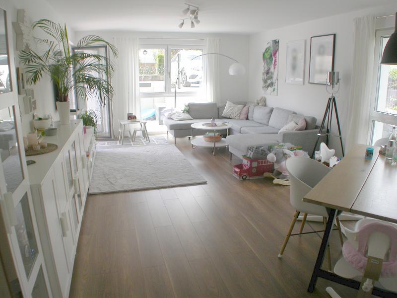 4 Zi. Erdgeschoss Wohnung mit Garten und 2 Stellplätzen - Photo 1