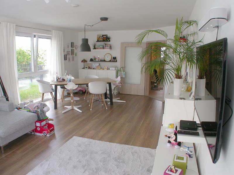 4 Zi. Erdgeschoss Wohnung mit Garten und 2 Stellplätzen - Photo 3