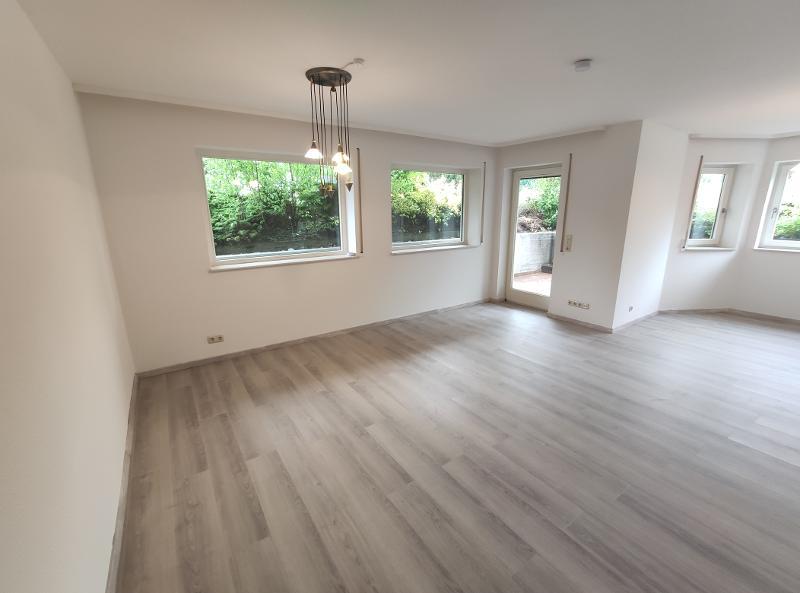 2 Zi. Souterrain Wohnung mit Terrasse und Garten (optional) - Photo 3