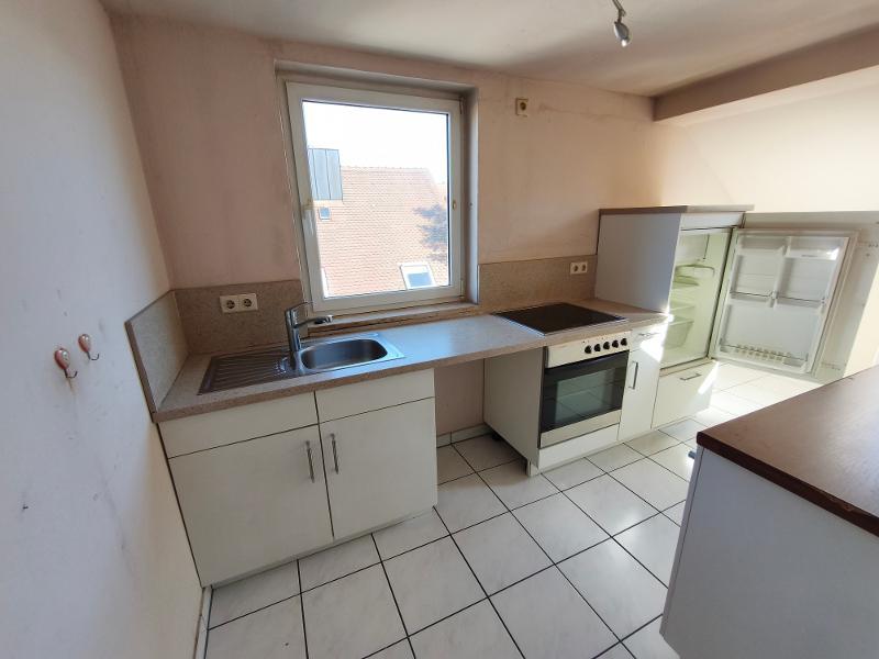 2 Zi. Wohnung im Dachgeschoss mit Stellplatz - Foto 1