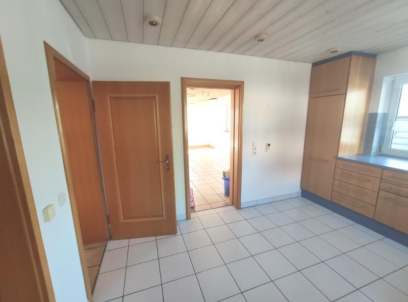 EG Küche Bild 2