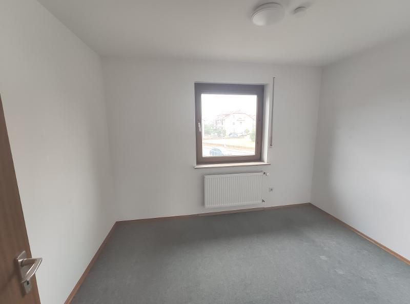Kinder- /Arbeitszimmer 2 Bild 1